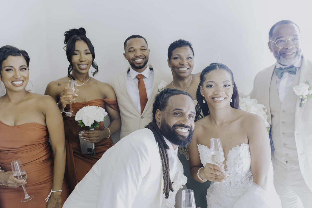 Wedding guests welcoming the newlyweds in Punta Cana